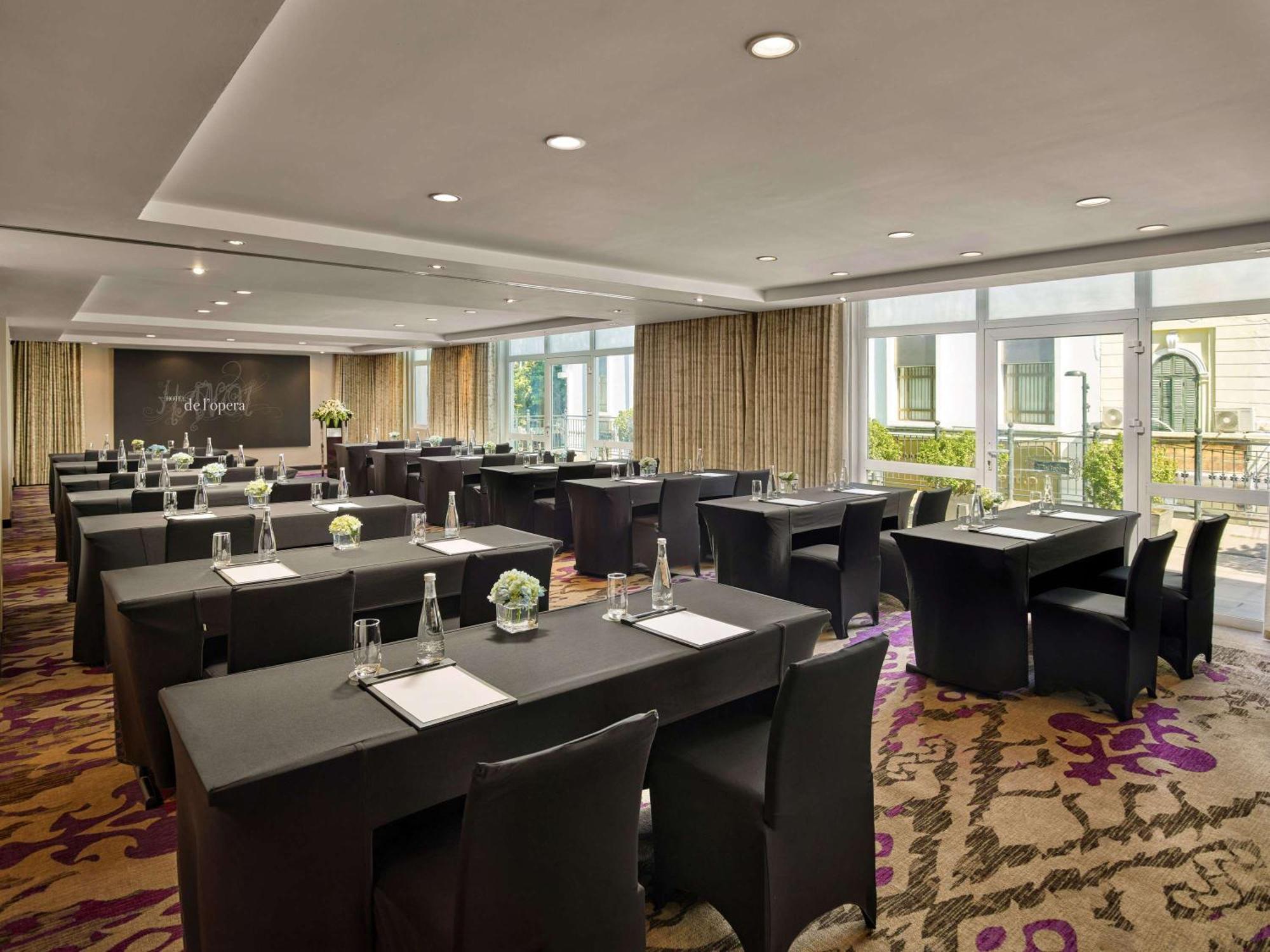 Khách sạn De L'opera Hà Nội - Mgallery 5*