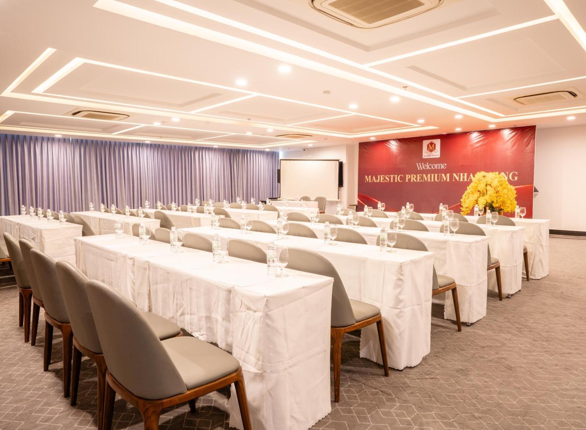 Hotel Majestic Premium Nha Trang
