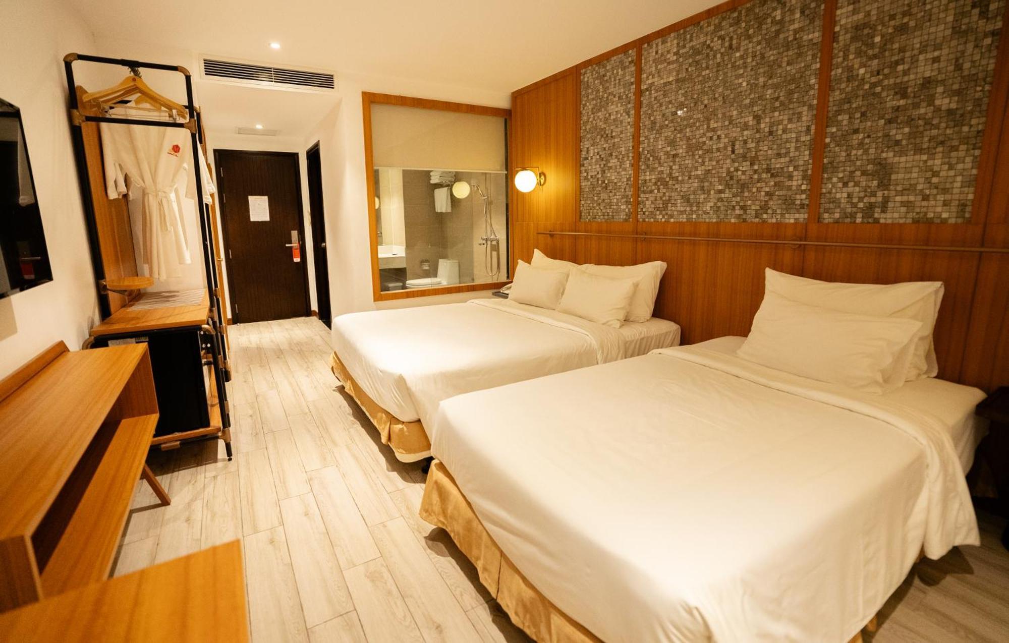 Majestic Premium Hotel 4*