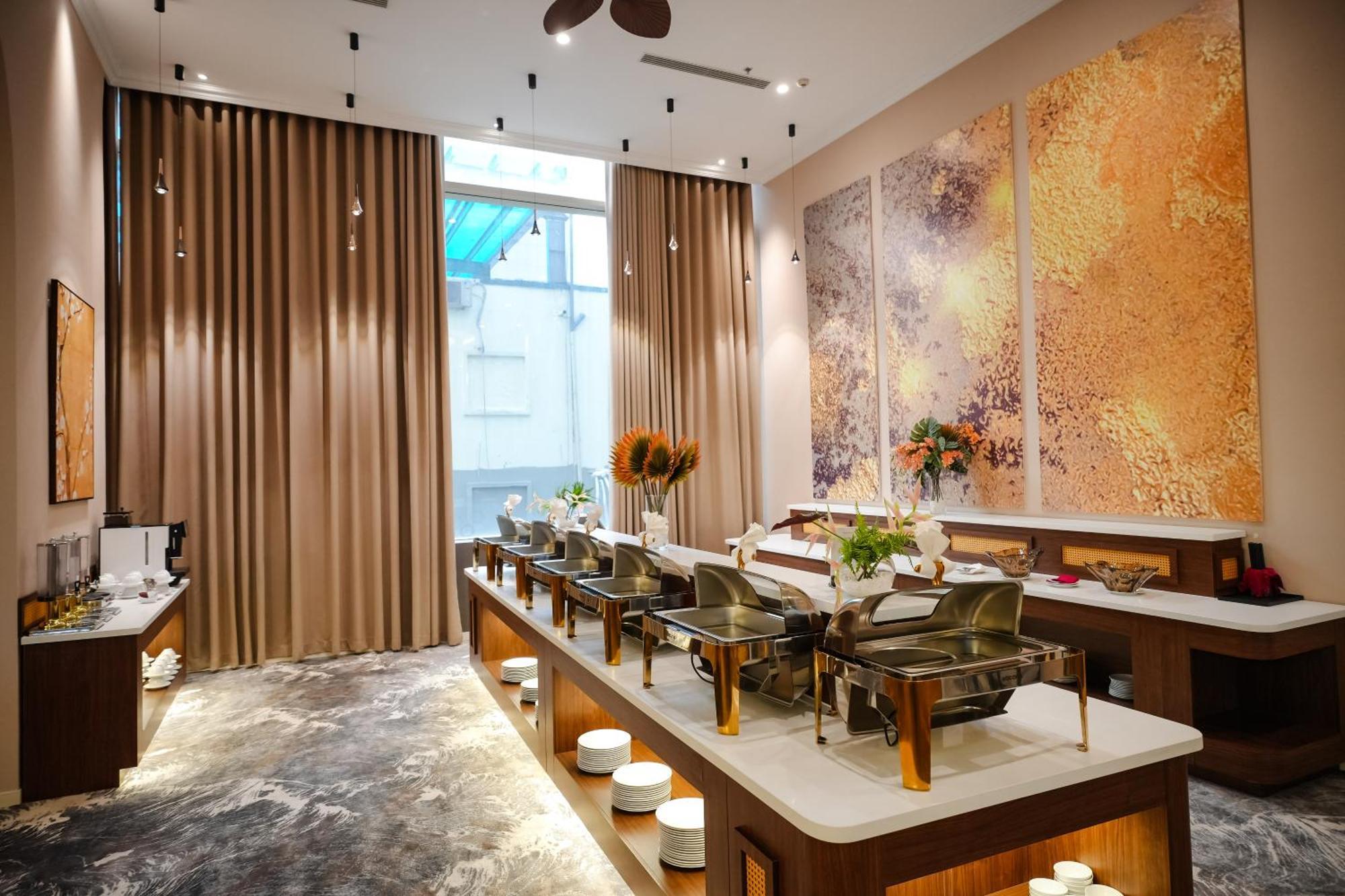 Epic Tower Swiss-belresidences 5* Hanoi