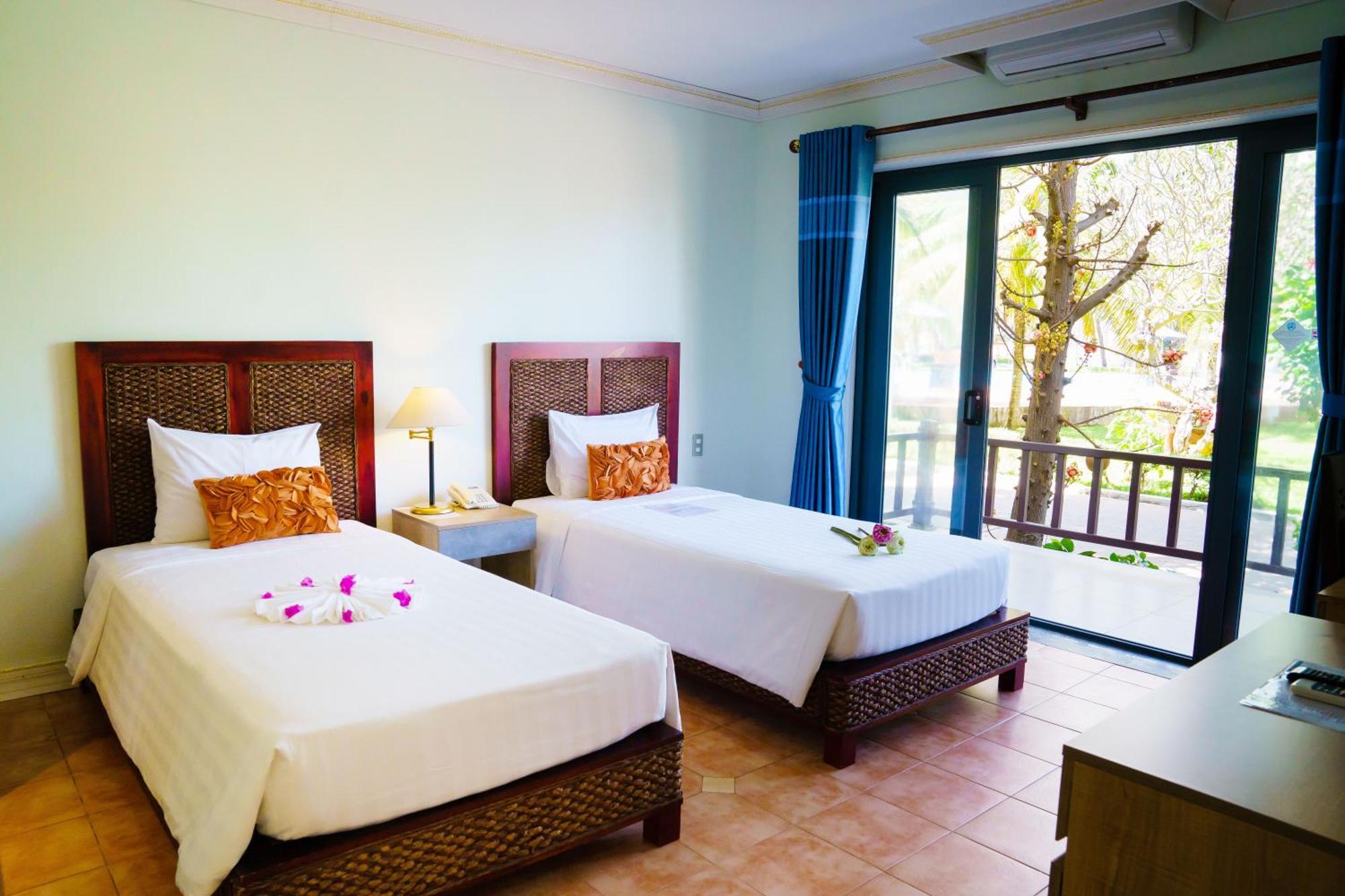 Lotus & Resort Vung Tau