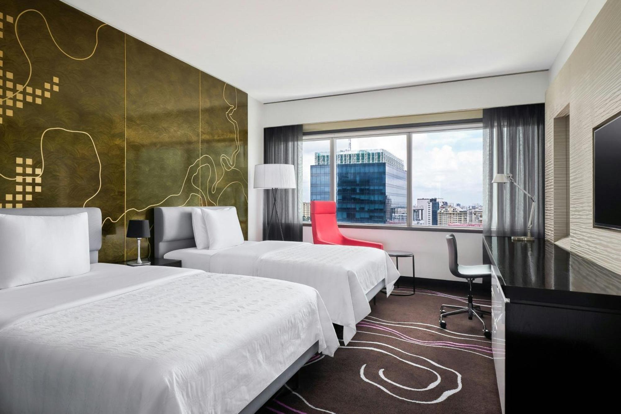 Khách sạn Le Meridien Saigon