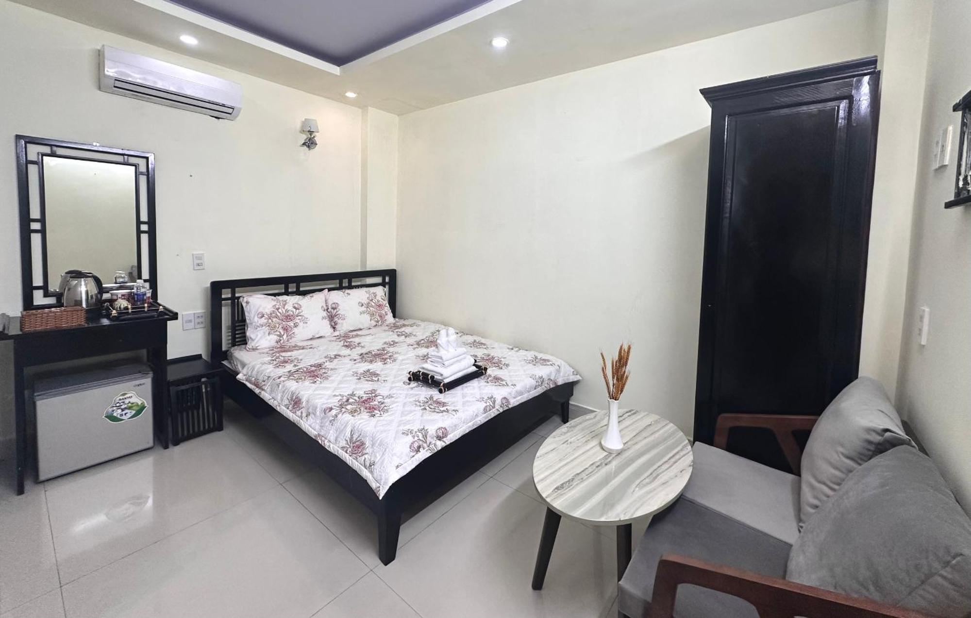 Golden Uc Chau House & 3* Ho Chi Minh City