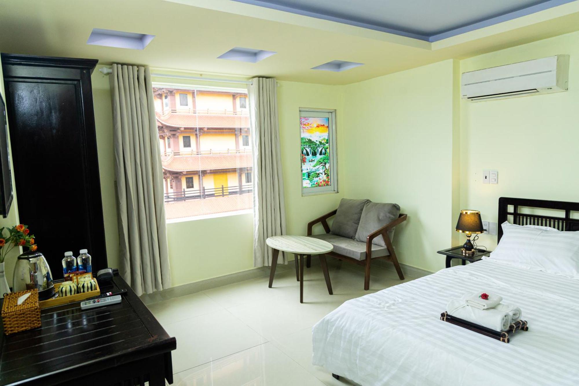 Golden Uc Chau House & 3* Ho Chi Minh City