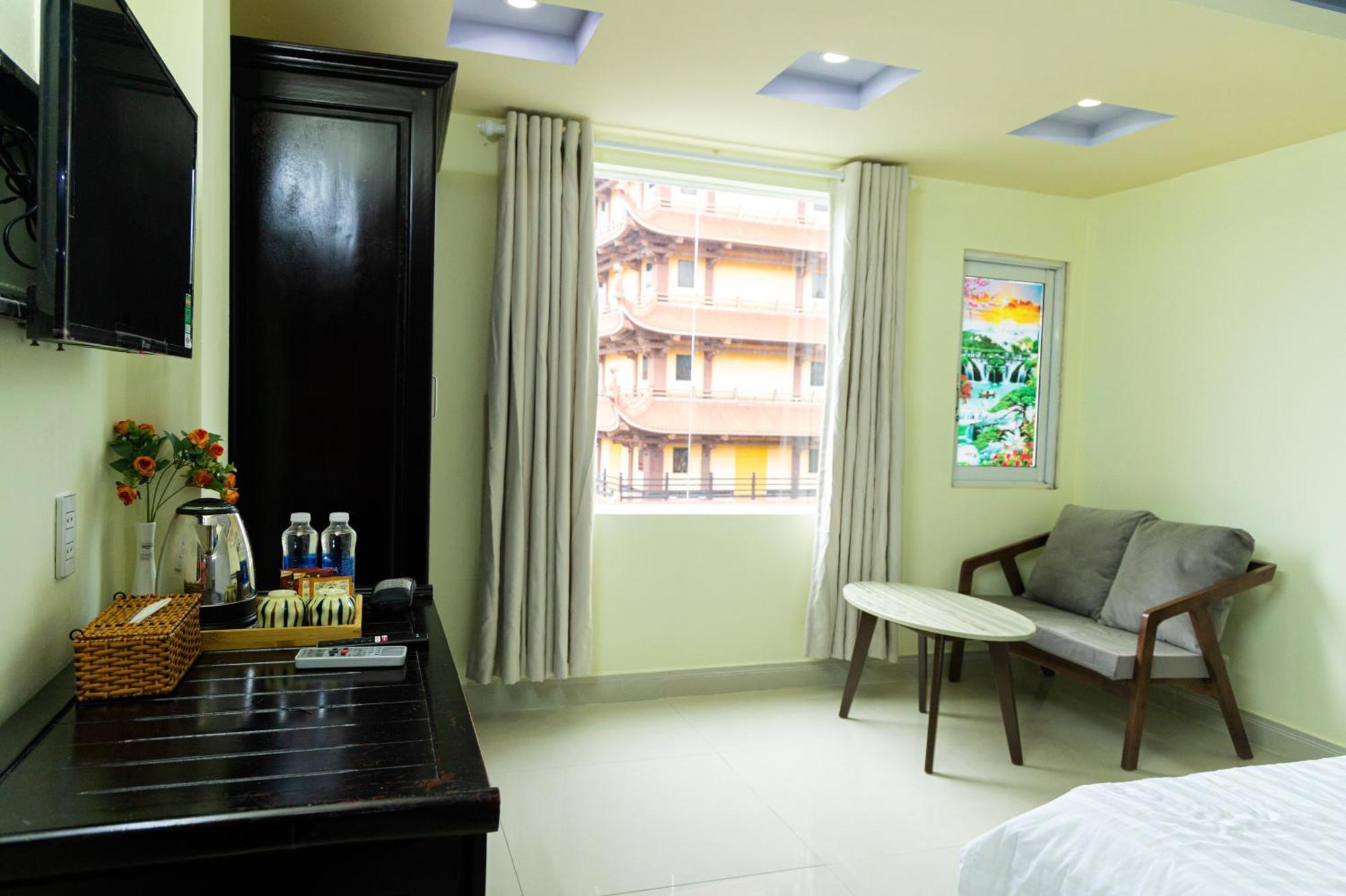 Golden Uc Chau House & 3* Ho Chi Minh City