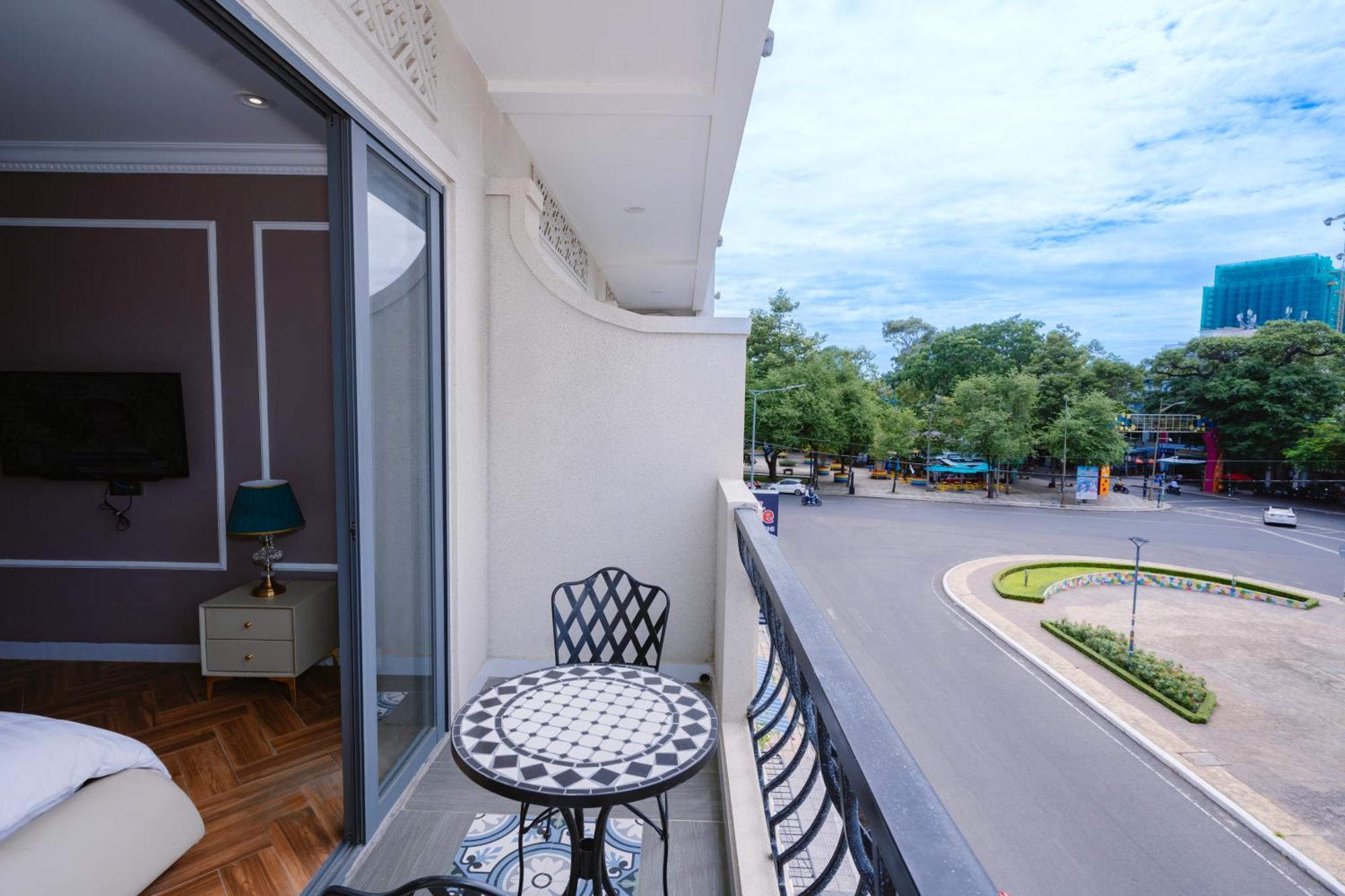 Aparthotel Royal Galaxy Vũng Tàu
