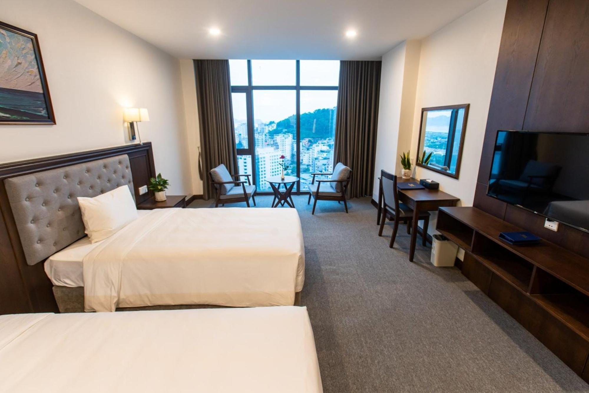 Peace Ha Long