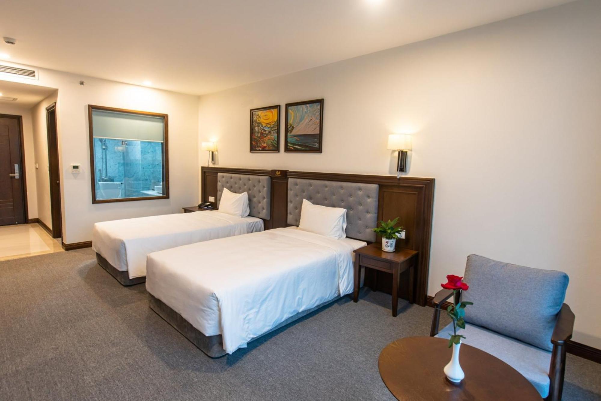 Hotel Peace