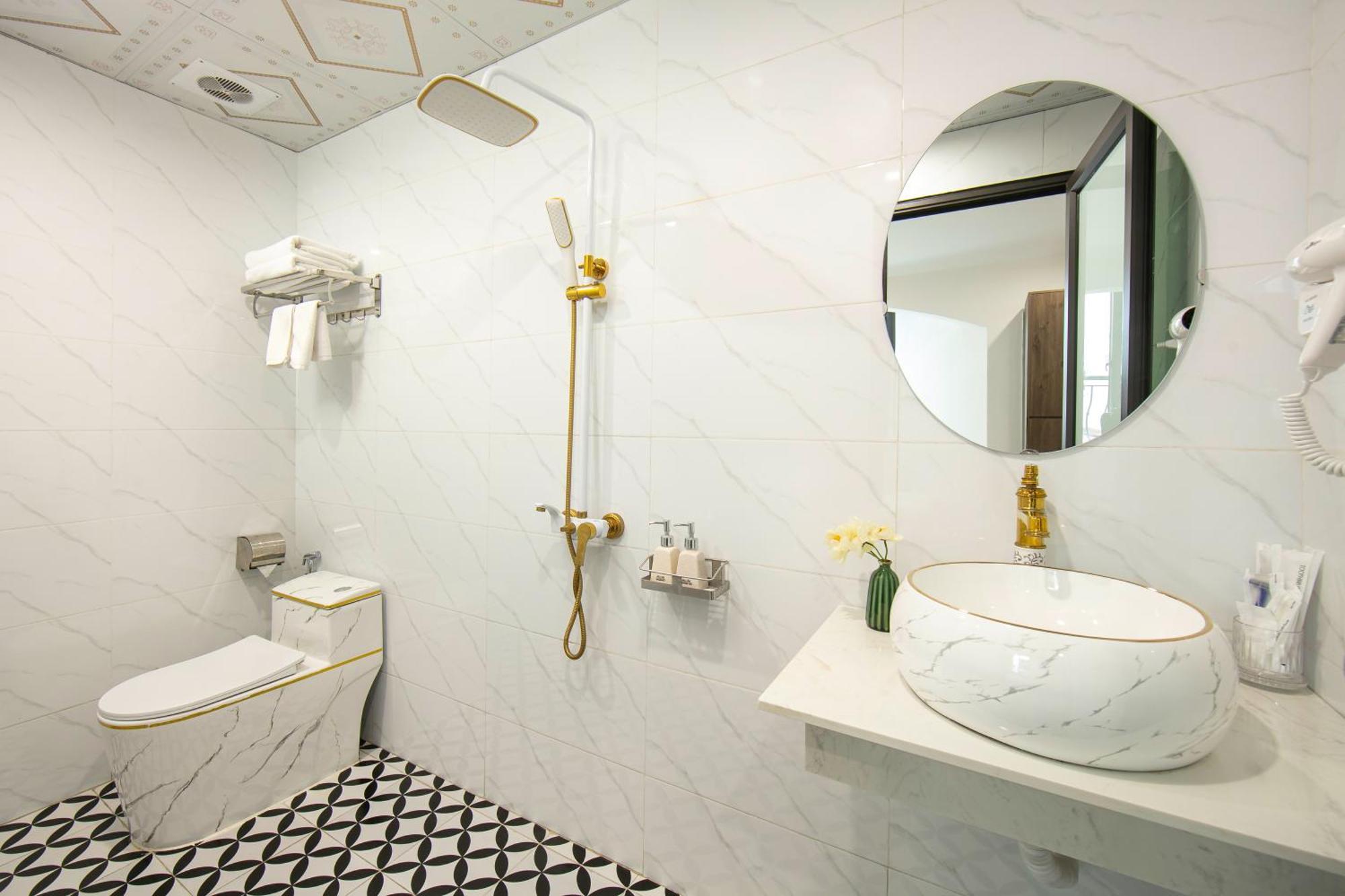 Hotel Dream Premium & Hanoi