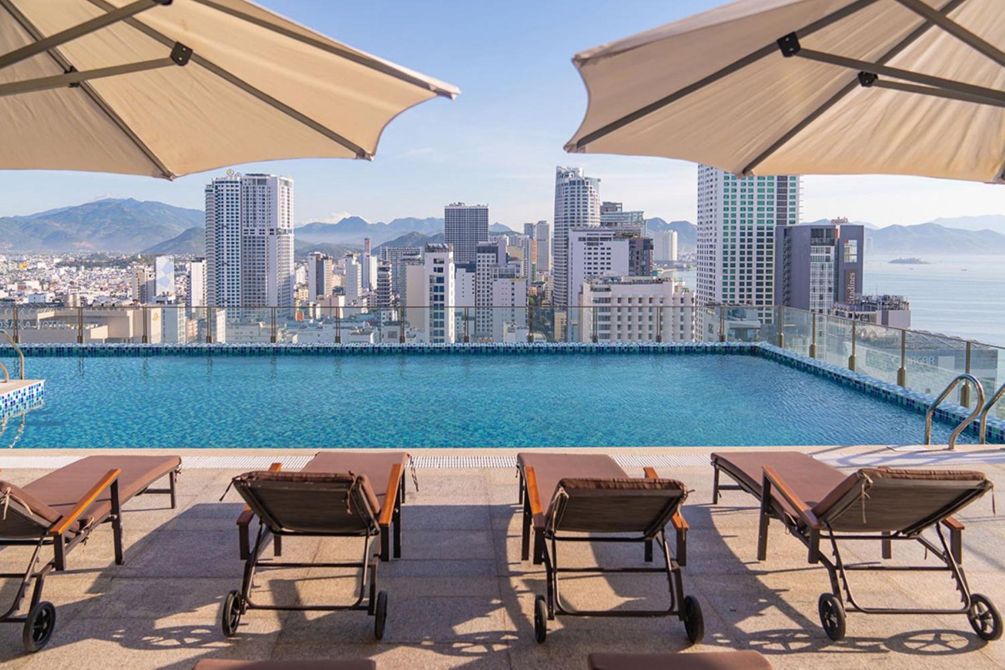 Green Beach Hotel Nha Trang 5* Nha Trang