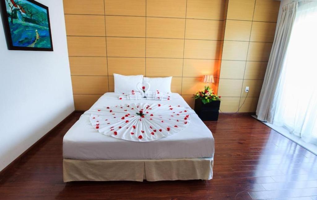 Hotel Paragon 3*