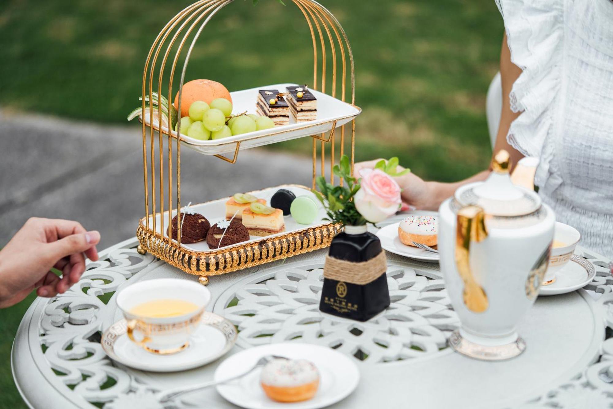 Hoàng Gia Khách sạn 5*