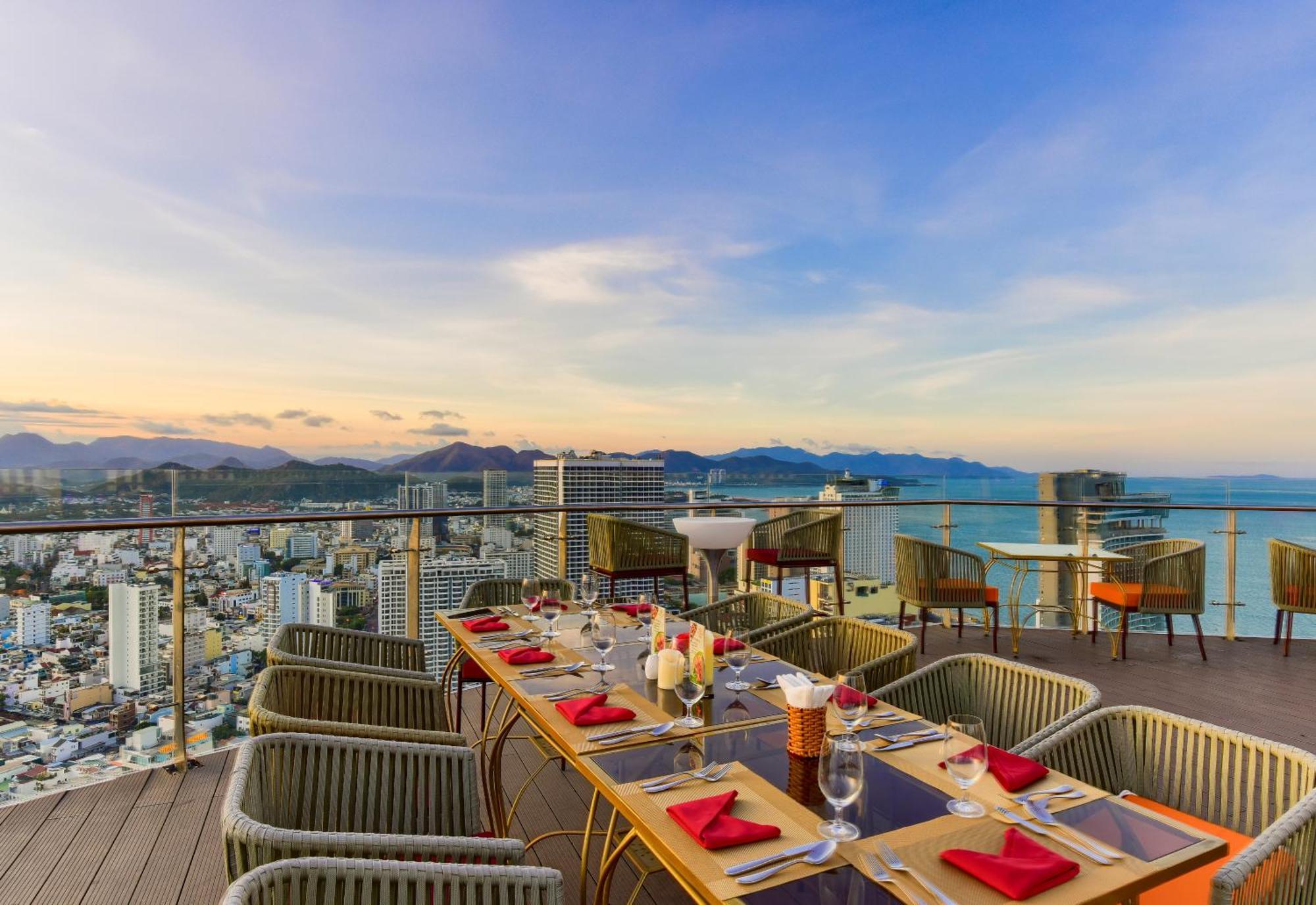 Regalia Gold Hotel Nha Trang