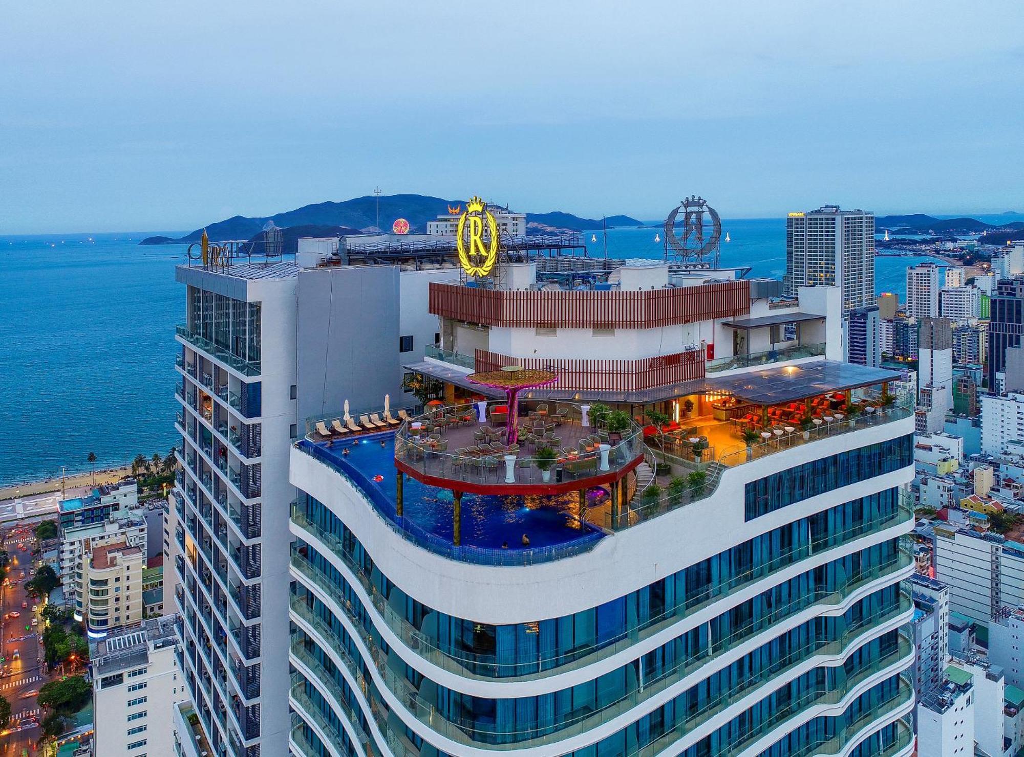 Hotel Regalia Gold Nha Trang