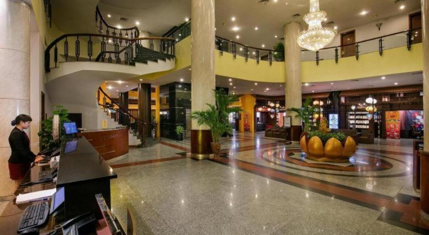 Halong Pearl Khách sạn 4*