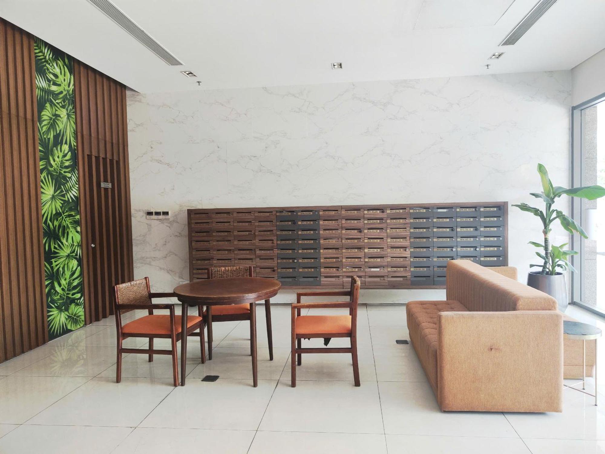 Aparthotel Botanica Premier - With Swimming Pool, Near The Airport Ho-Chi-Minh-Stadt