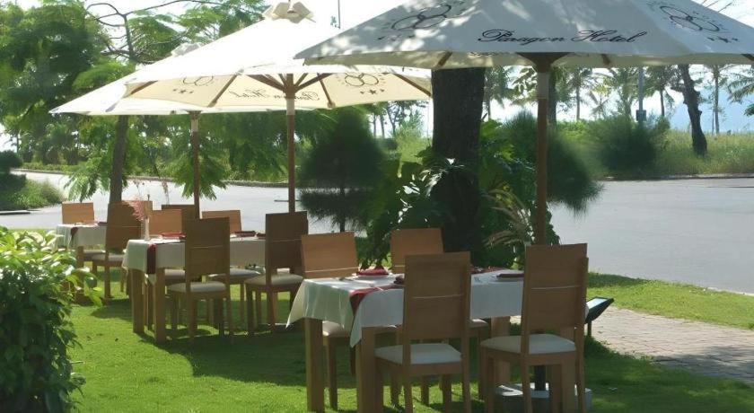 Hotel Paragon 3*