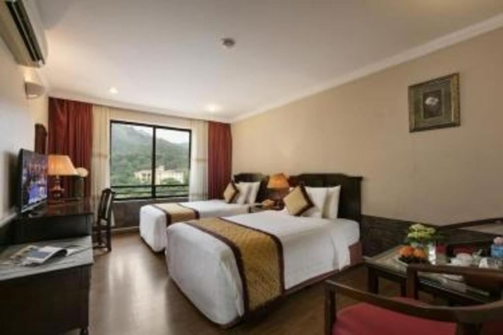 Khách sạn Halong Pearl 4*
