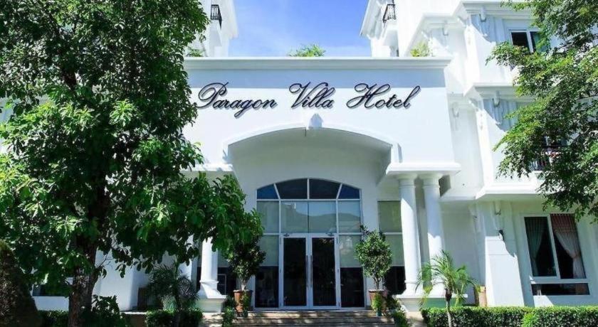 Paragon Hotel