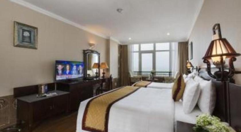 Khách sạn Halong Pearl 4*