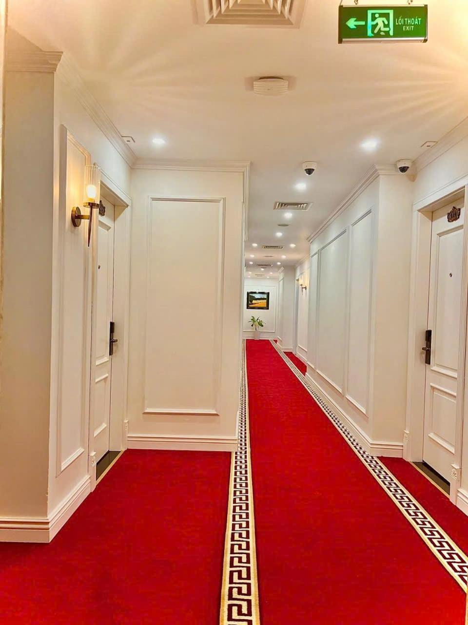 Hotel Rubyqueen Halong 3*