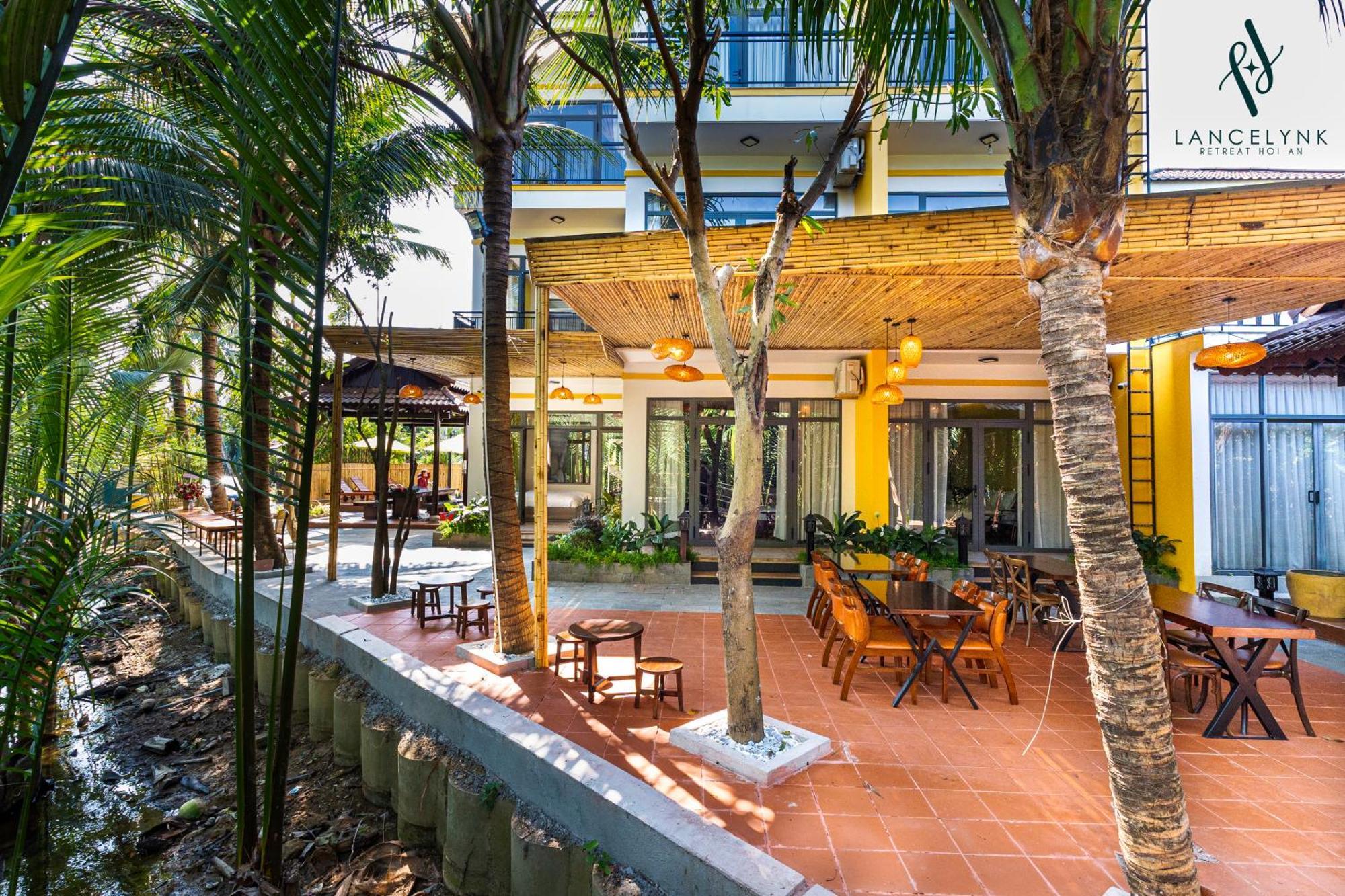 Hotel Lancelynk Retreat