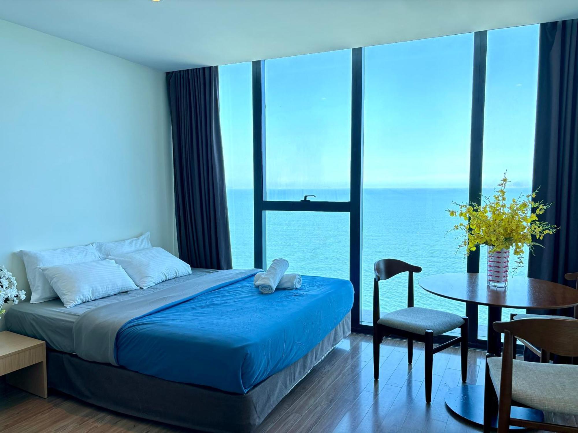 La Maison Starcity 1 Mins Walk To *