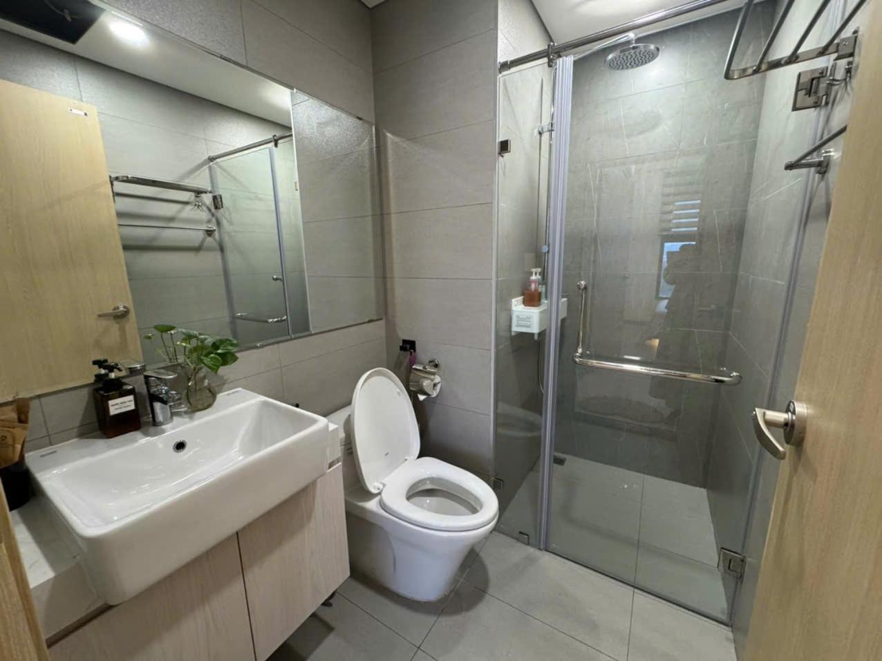 Apartment Dragon Castle Bai Chay Quang Ninh *