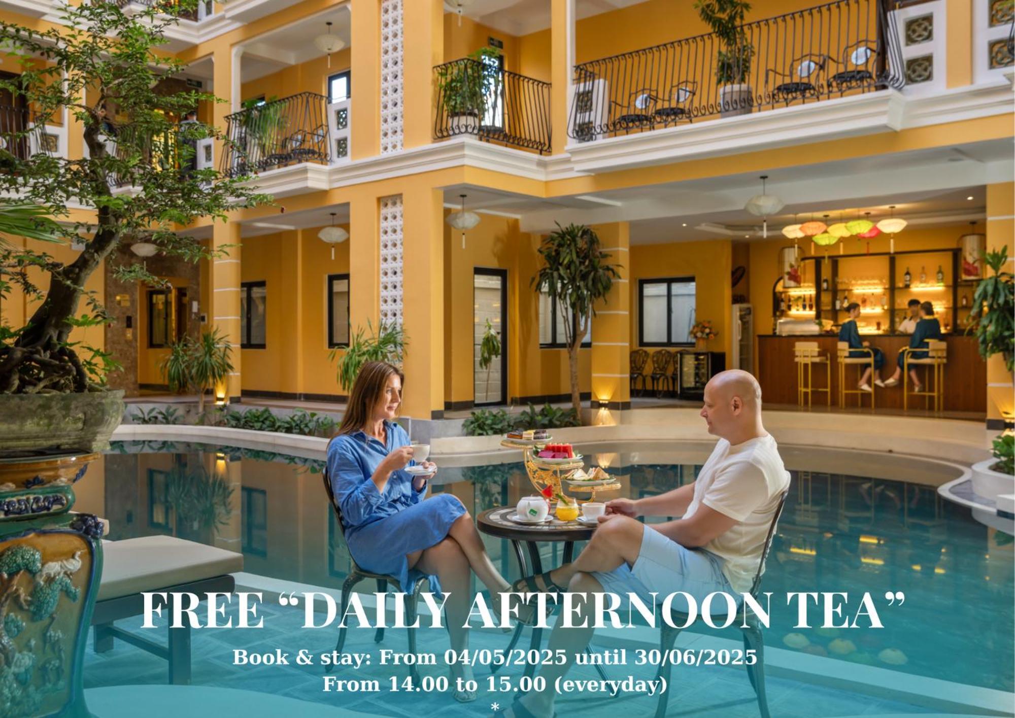 Khách sạn Babylon Riverside & 5*