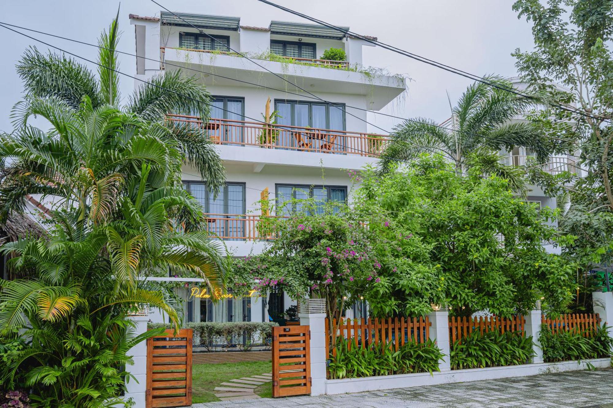 Palm Riverside Boutique Hotel 4*