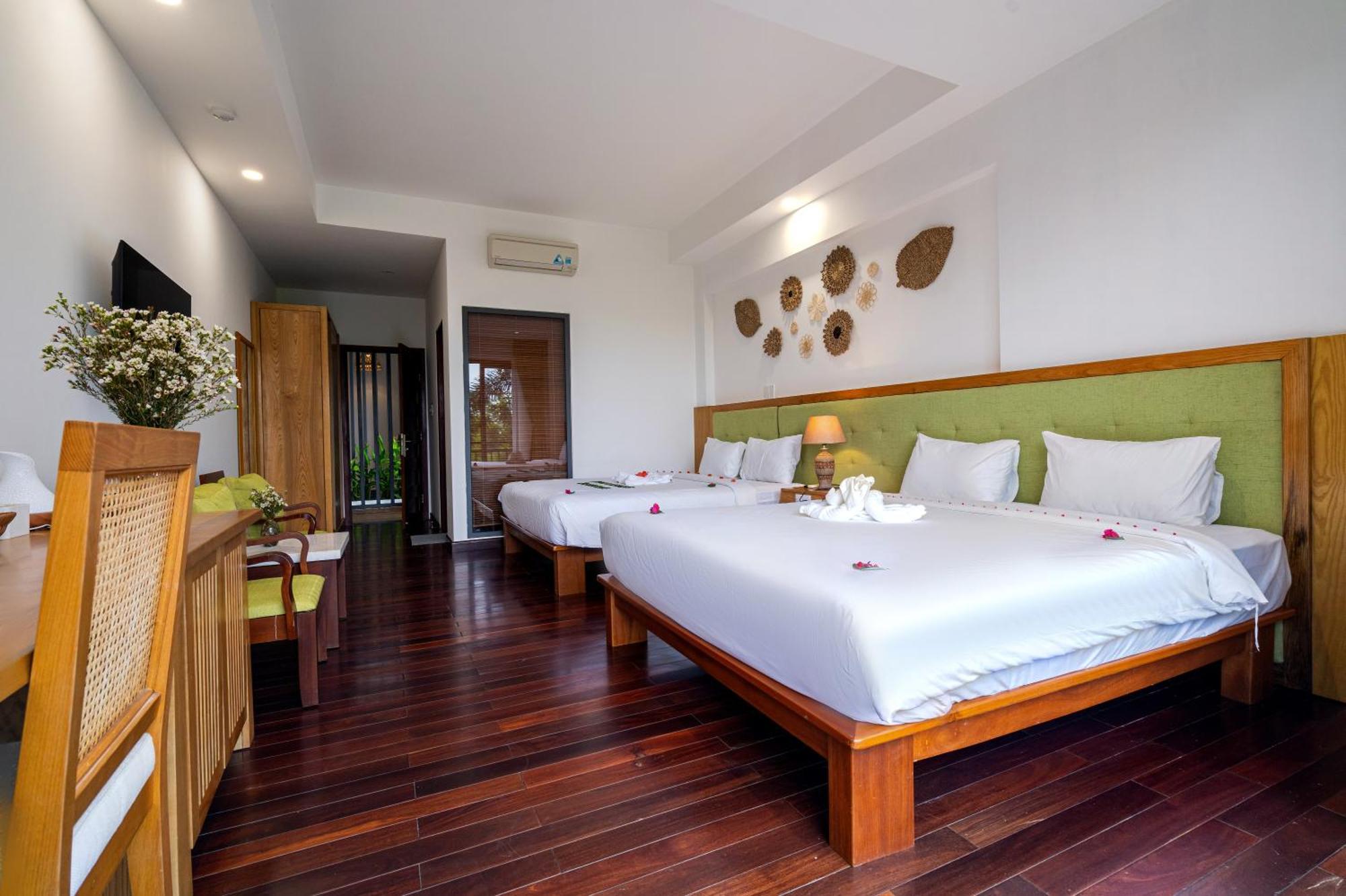 Hotel Palm Riverside Boutique 4*