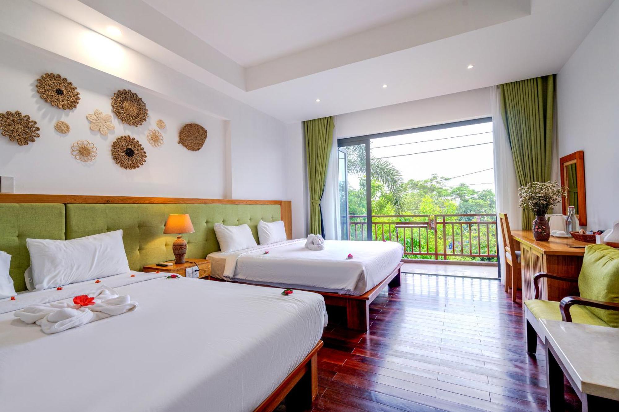 Hotel Palm Riverside Boutique