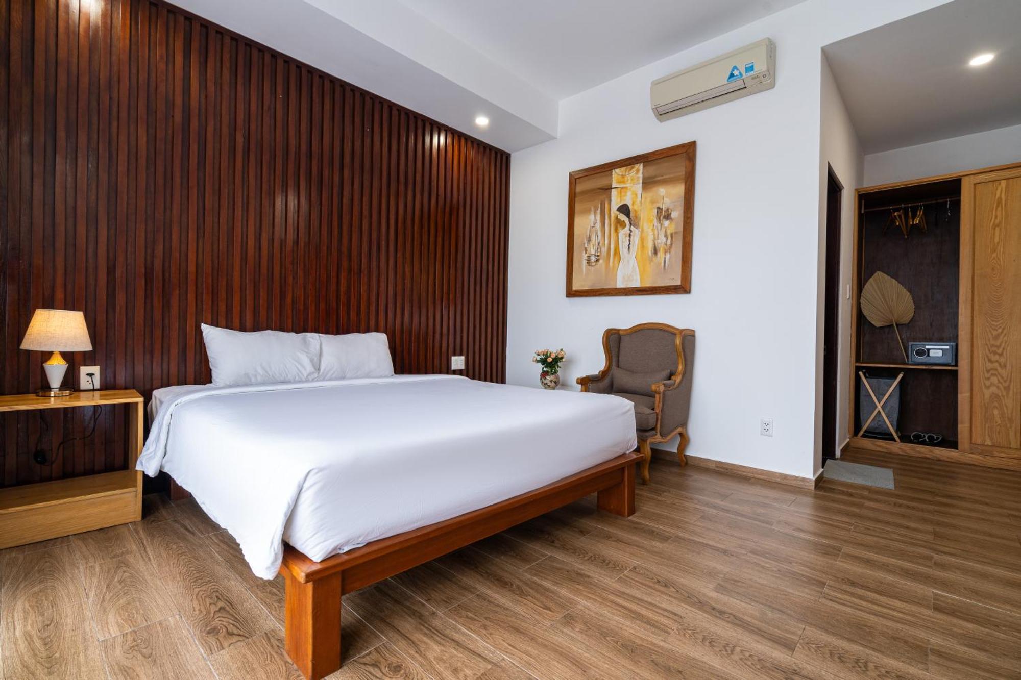Palm Riverside Boutique 4*