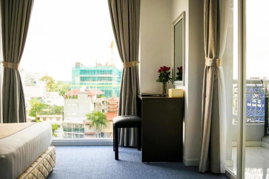 Golden Crown Saigon 3* Ho Chi Minh City