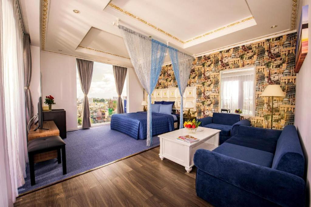 Hotel Golden Crown Saigon 3*