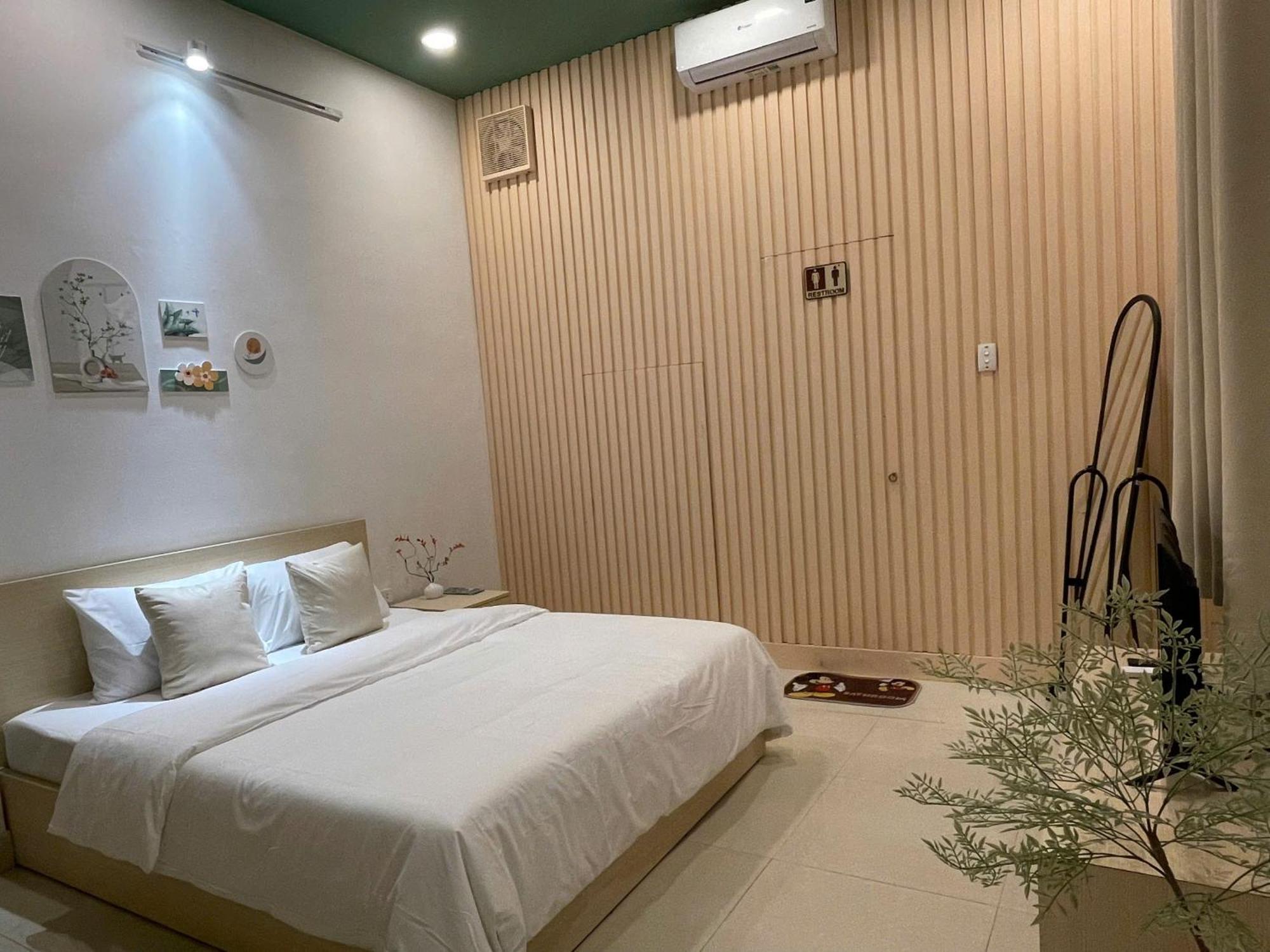 Ann Hotel