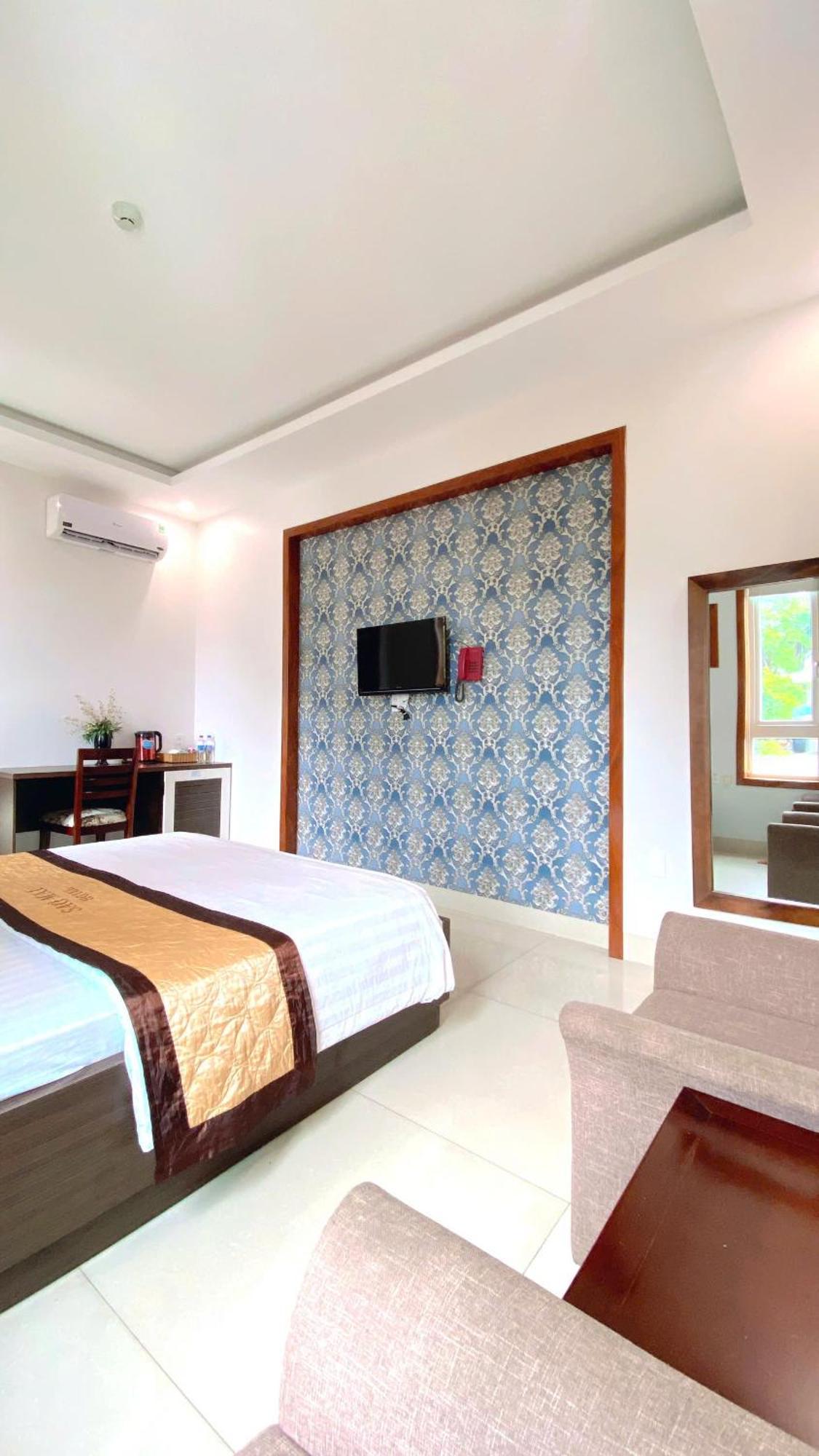 Hotel Sao Mai &