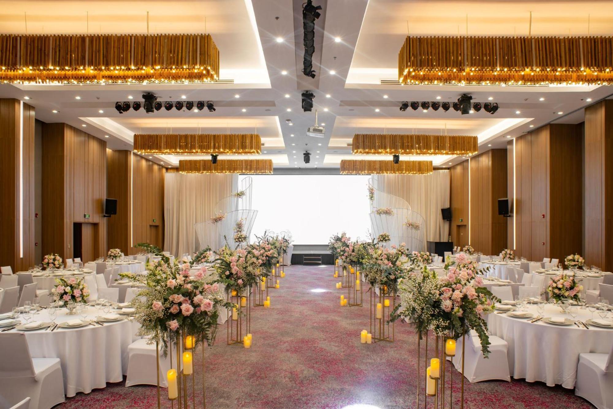 & Saigon Airport By Ihg 5* Ho-Chi-Minh-Stadt