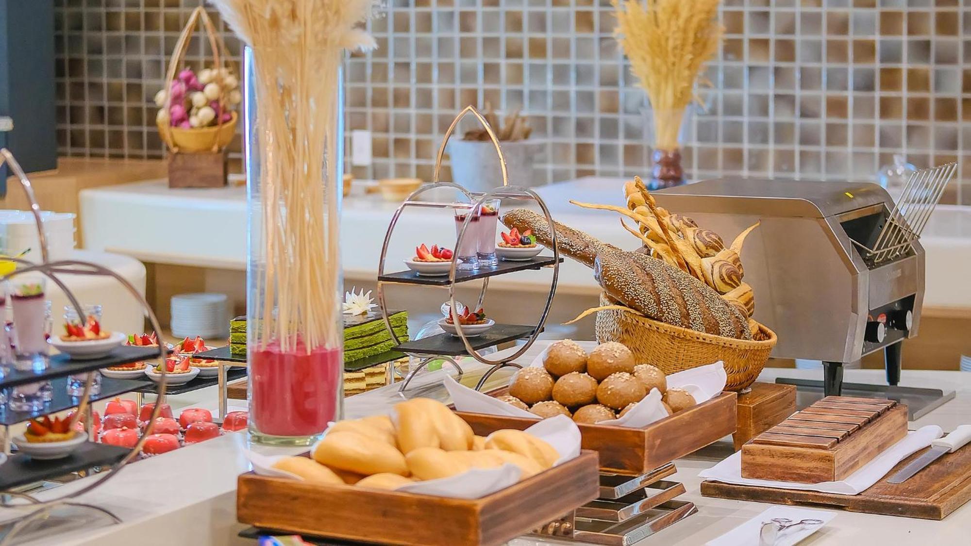 & Saigon Airport By Ihg Hotel Ho-Chi-Minh-Stadt
