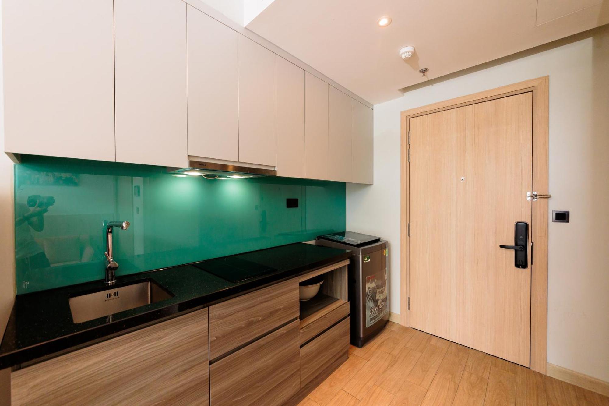 Comzy Apartment *