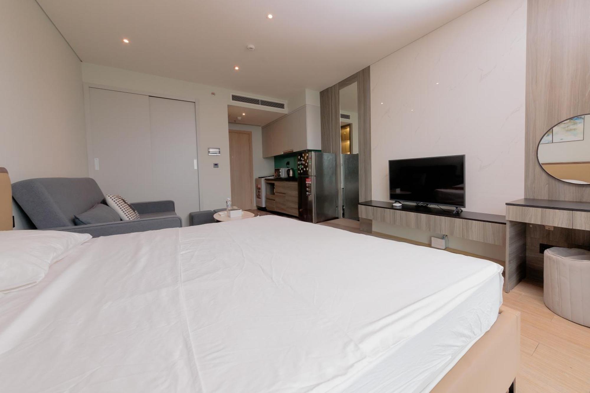 Comzy Apartment