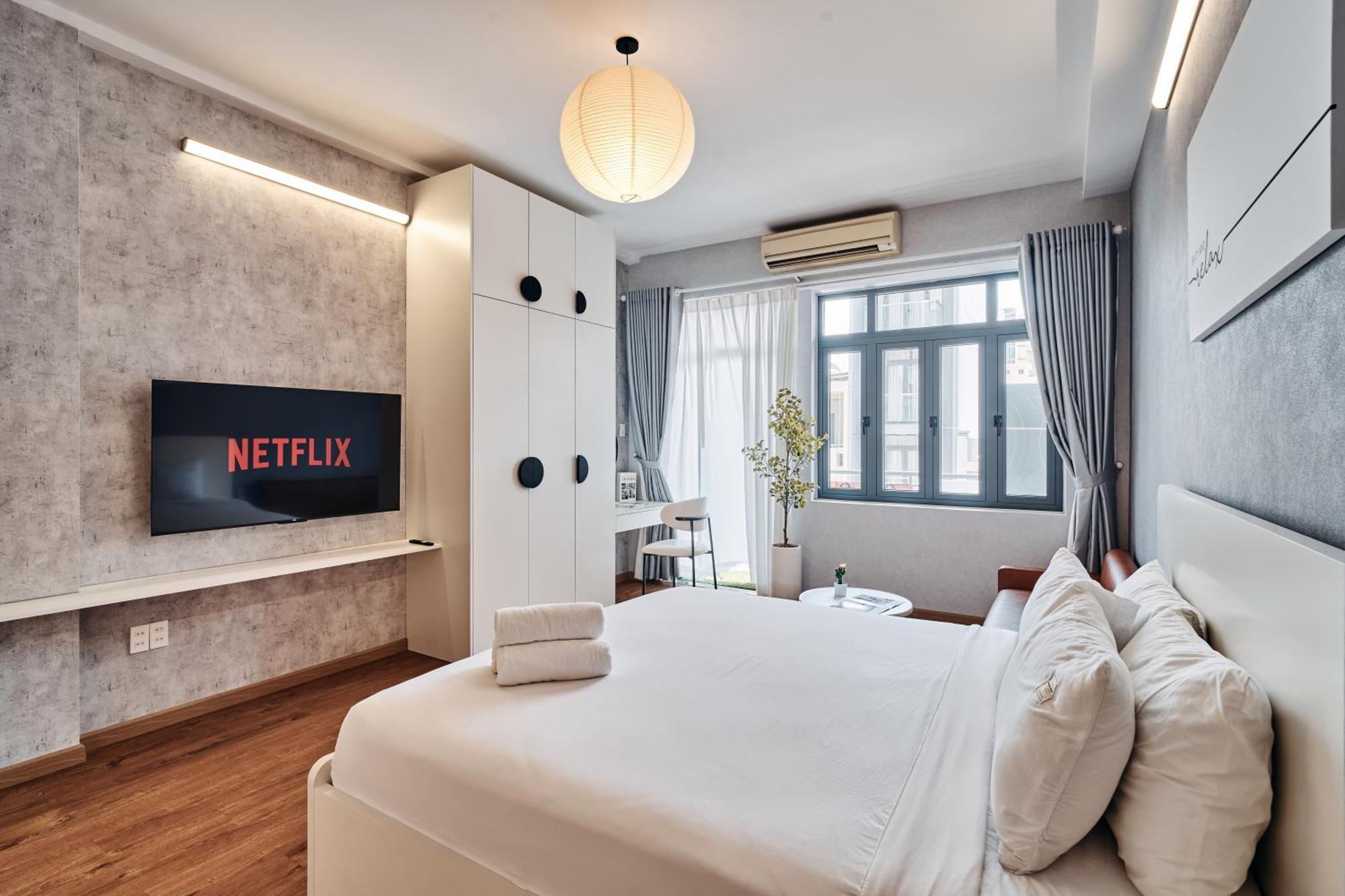 S Lux 5 Mins Walking In * TP. Hồ Chí Minh