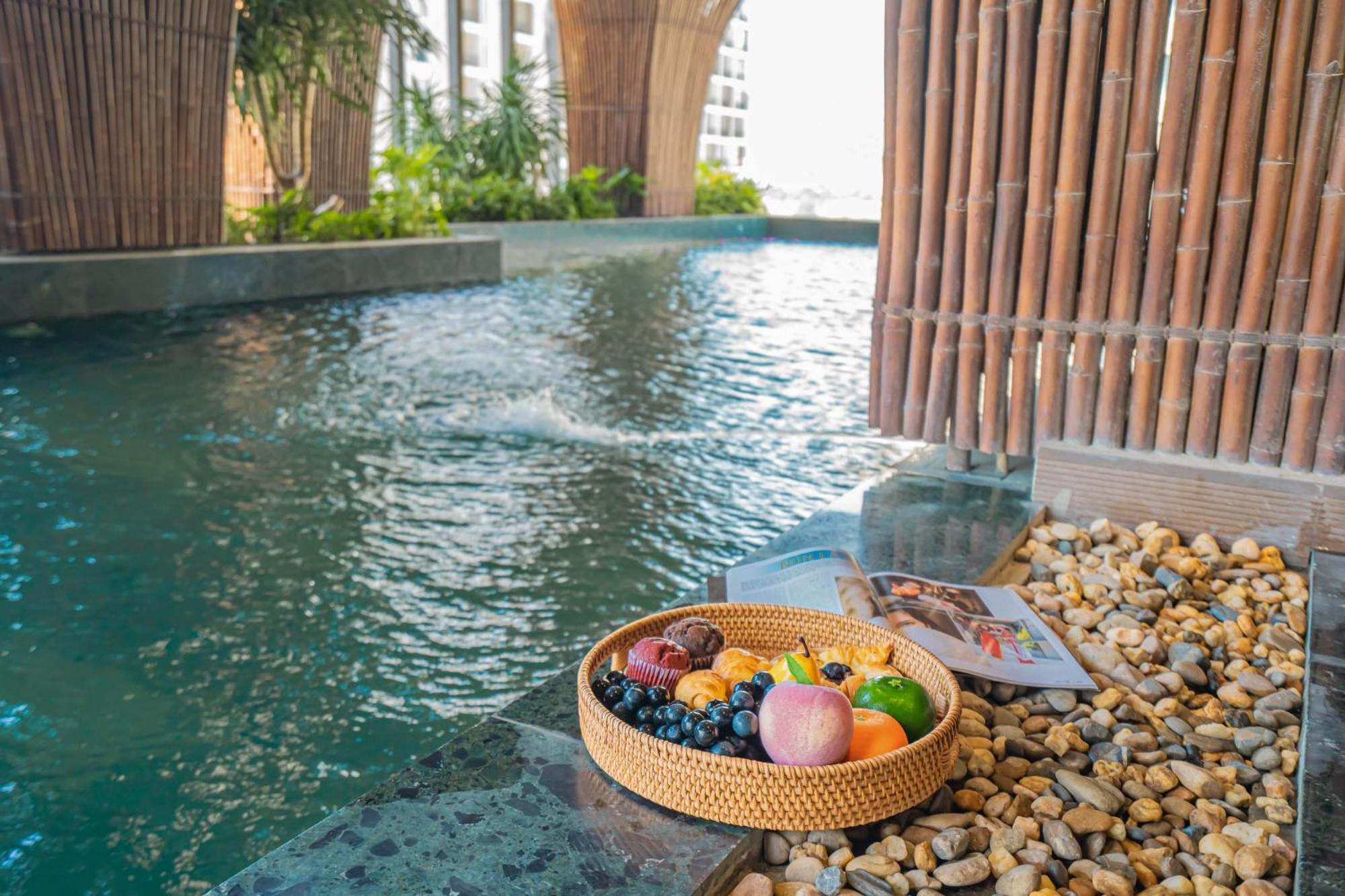 Hotel The Signature 5*
