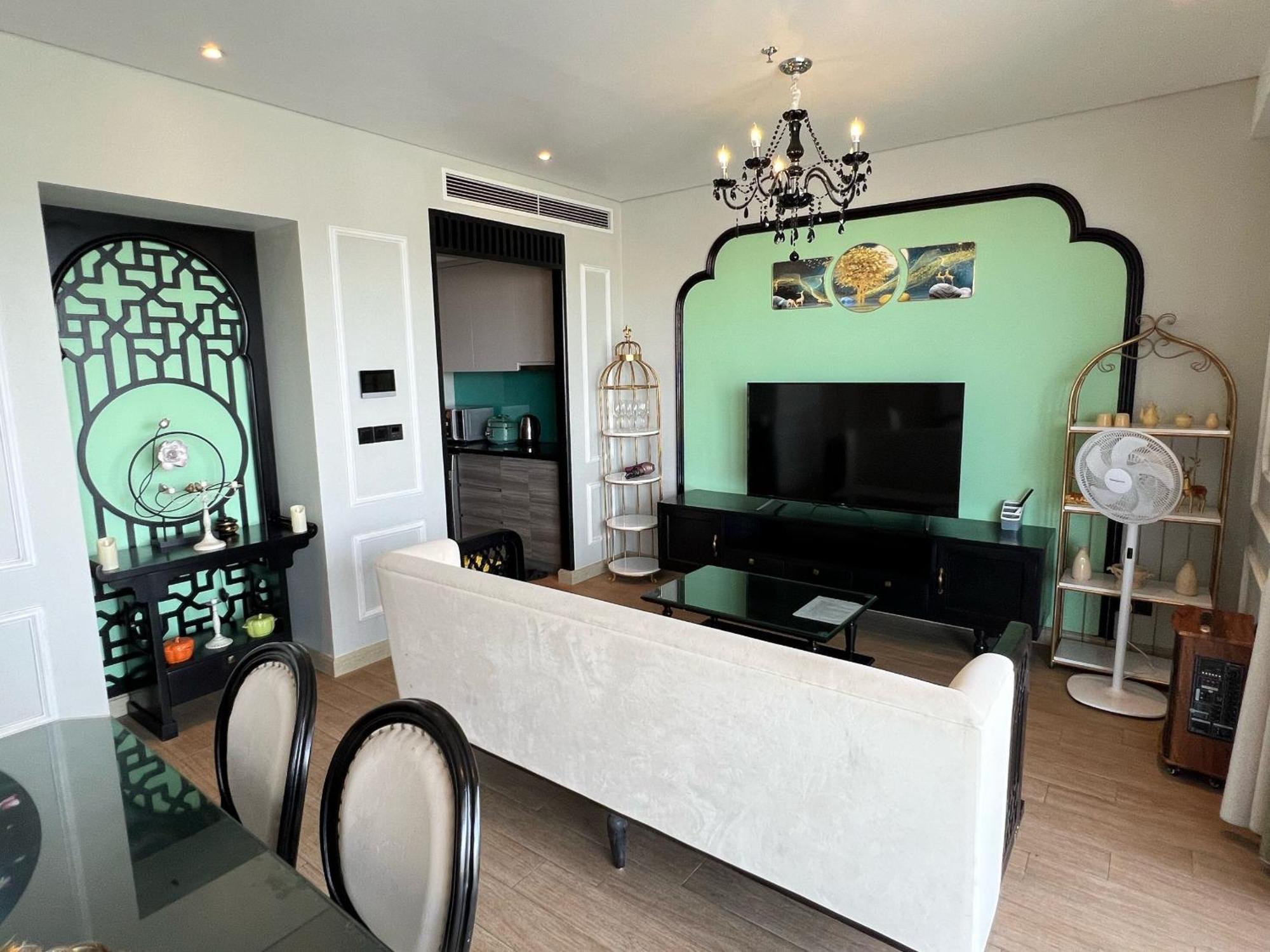 Comzy Apartment Hạ Long