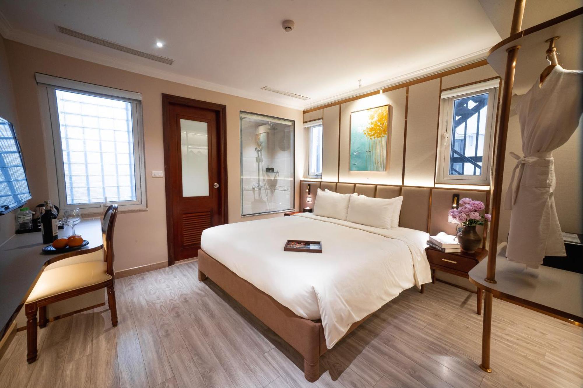 Splendid Secret Hanoi