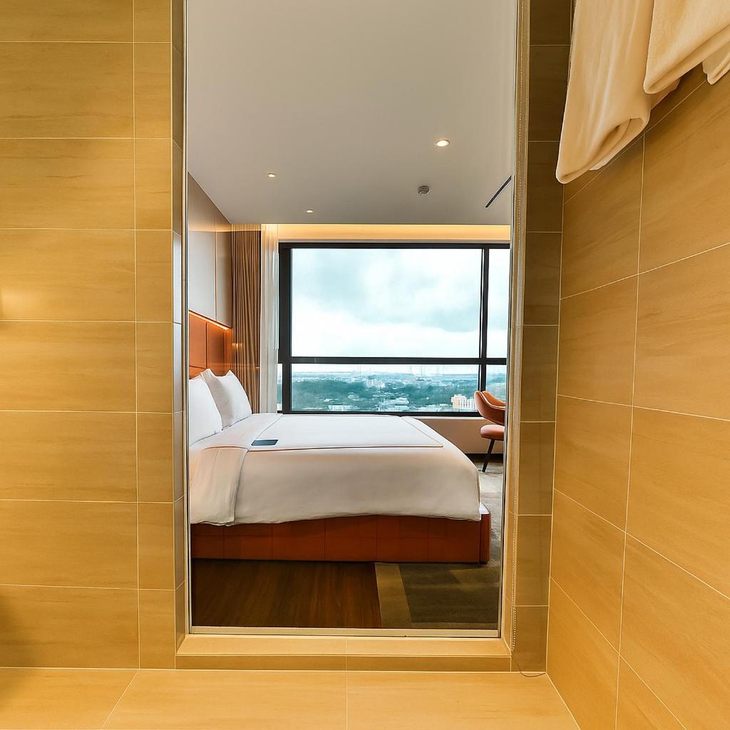 Hotel Vias - Transportation Included