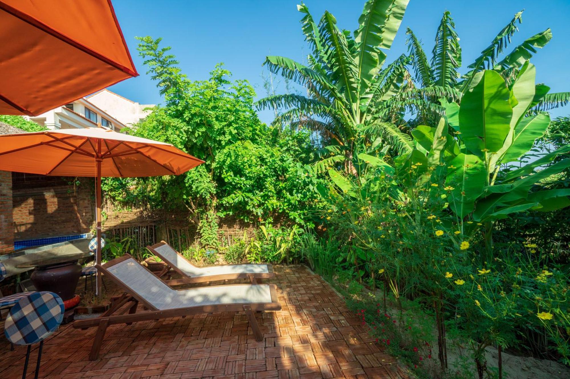 Calm House Hotel Hoi An 1 2*