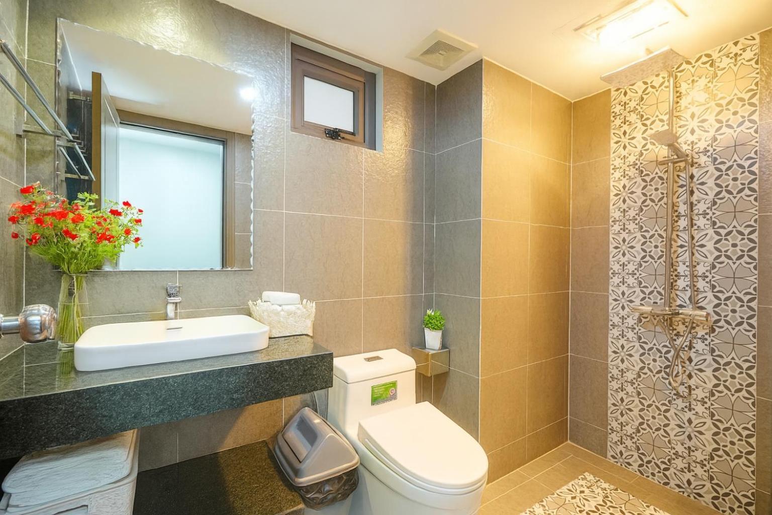 Ben's And 3* Hanoi