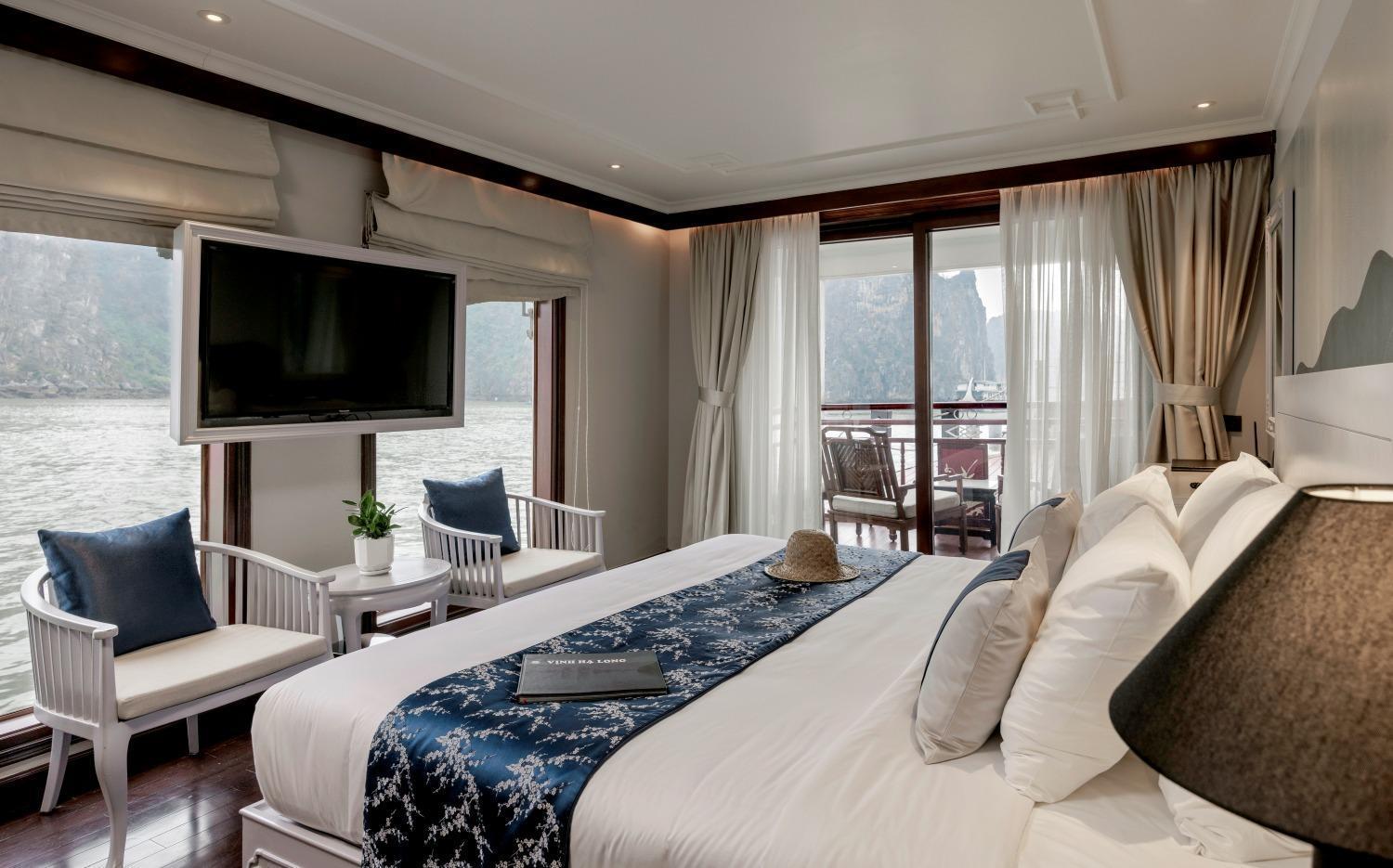 Heritage Line Violet Cruise - Halong Bay & Lan Ha Bay Ha Long
