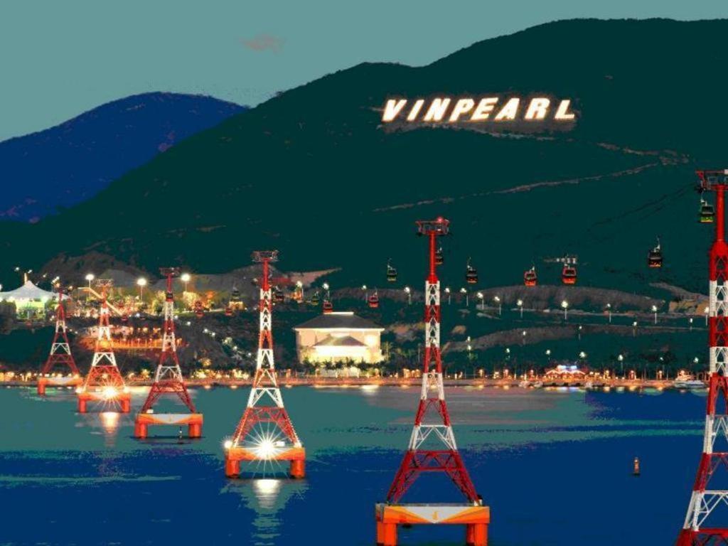 Vinpearl Discovery Rockside